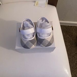 Size 1 Burberry shoes